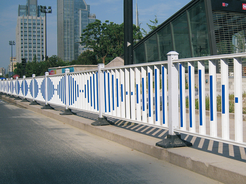 防(fang)眩(xuan)闆護(hu)欄